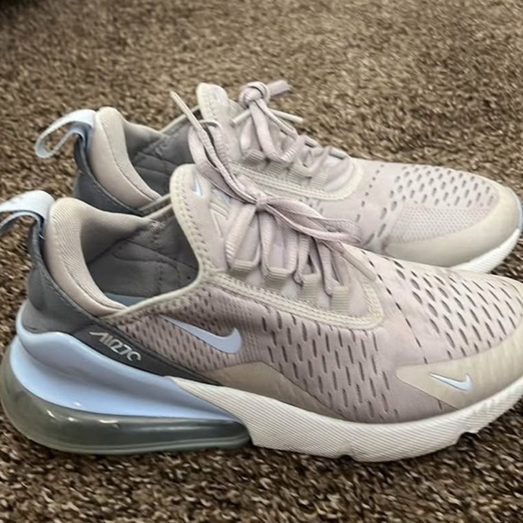 Nike Women's Air Max 270 in blue and Gray - Picture 1 of 2
